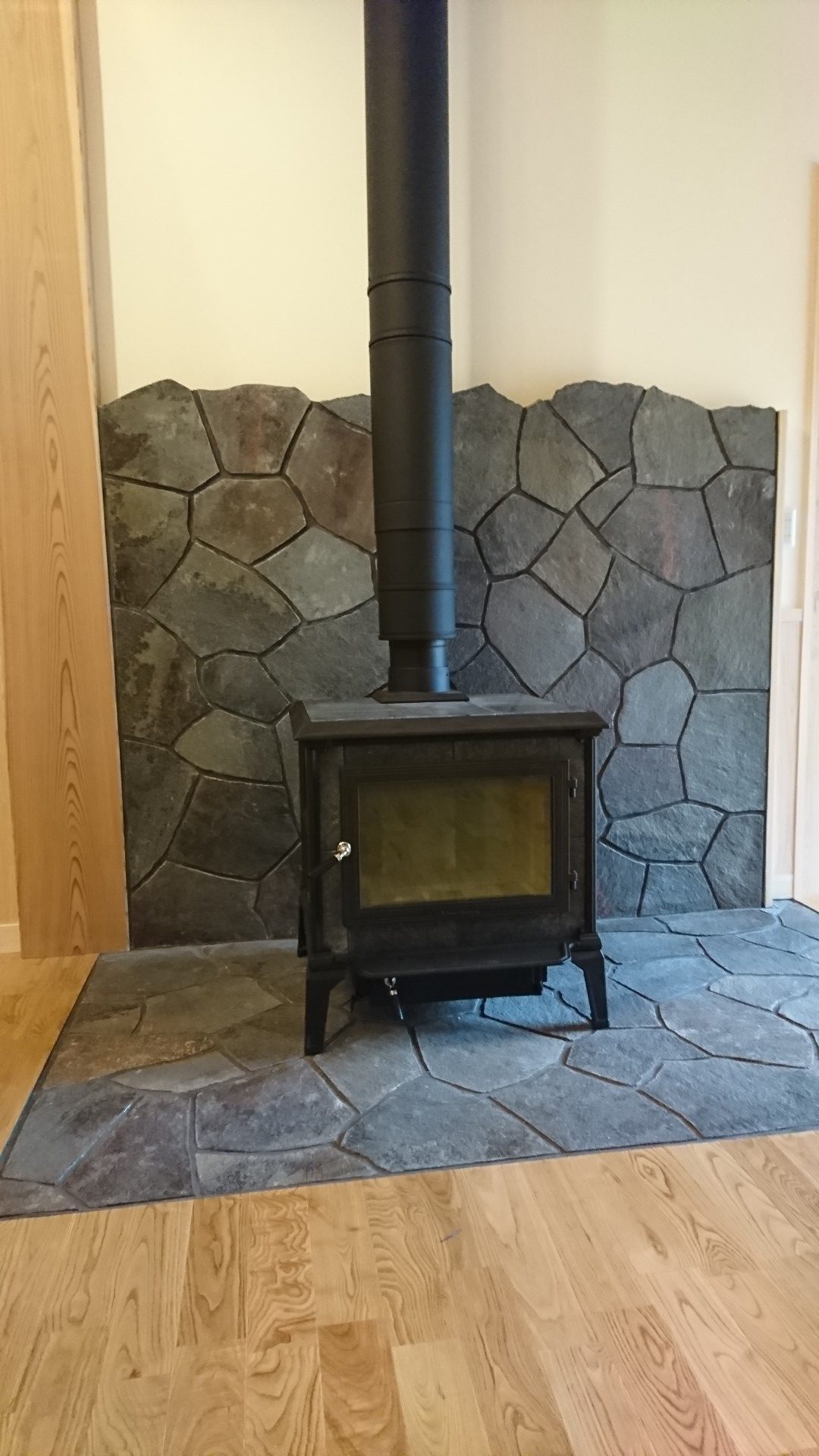 施工完了! 福島県いわき市の薪ストーブ販売店 ハセガワ